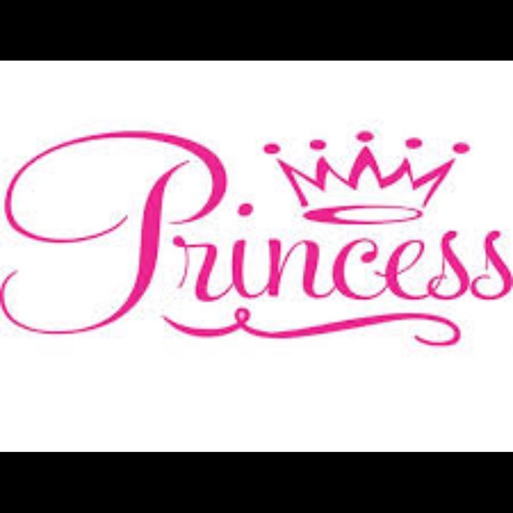 Meet your Posher, Lena